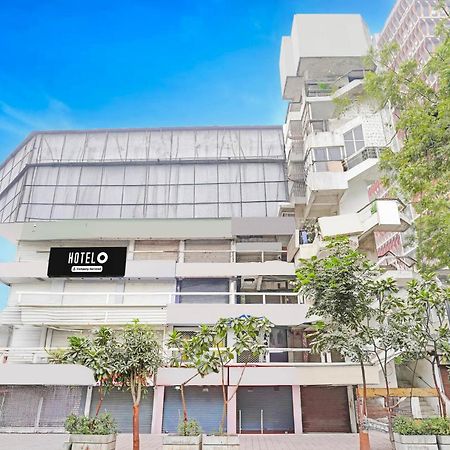 אחמדאבאד Super Hotel O Navrangpura Cg Road Formerly Hotel Yugraj מראה חיצוני תמונה