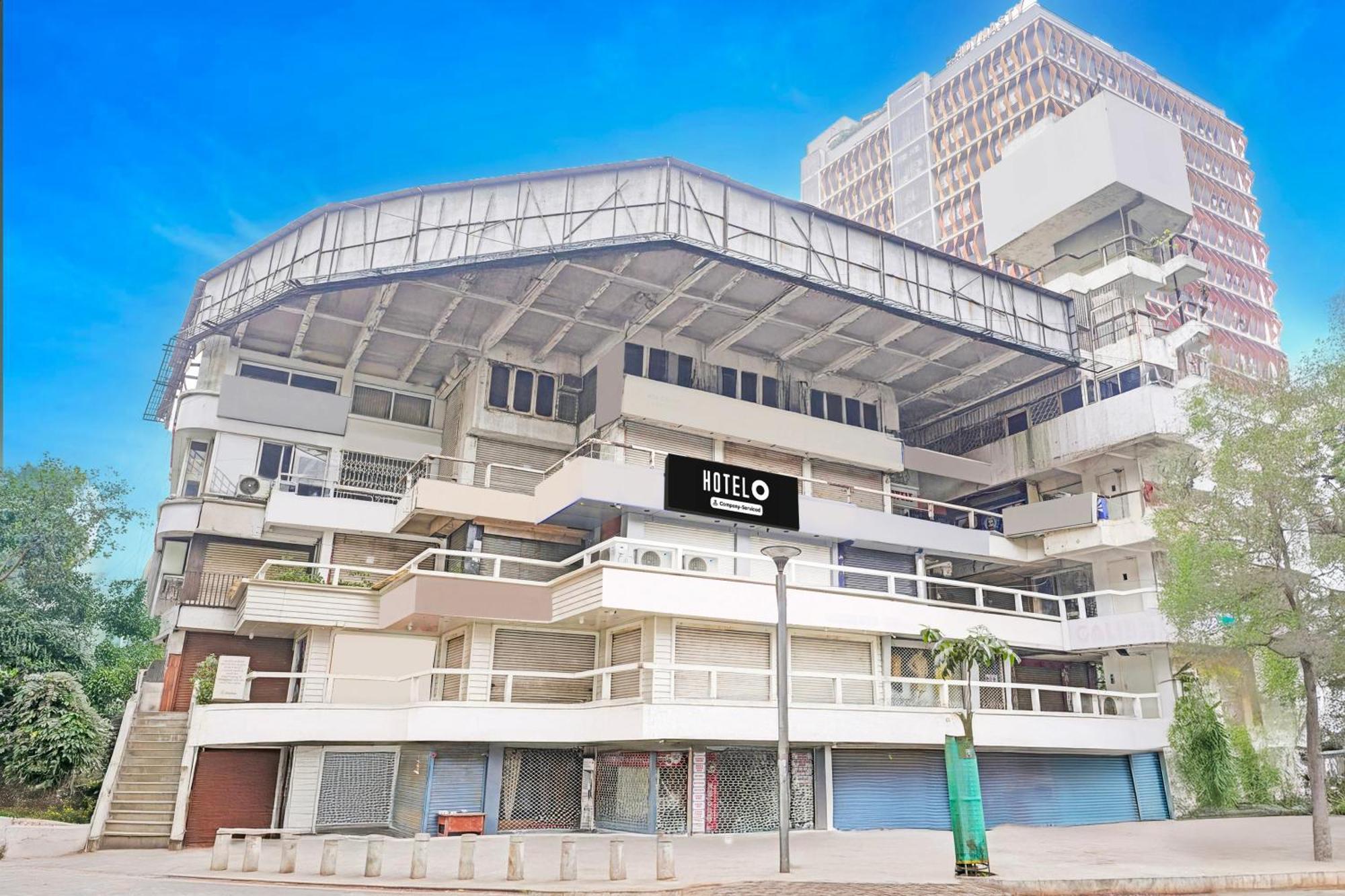 אחמדאבאד Super Hotel O Navrangpura Cg Road Formerly Hotel Yugraj מראה חיצוני תמונה